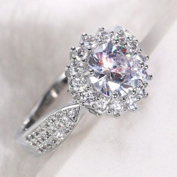 😍925 SILVER MOISSANITE SUN FLOWER WEDDING/ENGAGEMENT RING WOMEN, K754 - Picture 1 of 8